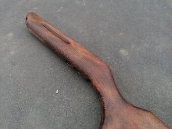 Predám pažba na vzduchovka Slavia 620