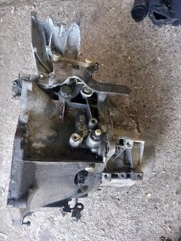 Peugeot 407 1.6hdi Prevodovka 150000km