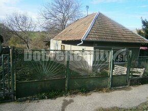 TOP CENA : Rodinný dom na predaj v obci Dubník, vhodný ako r - 1