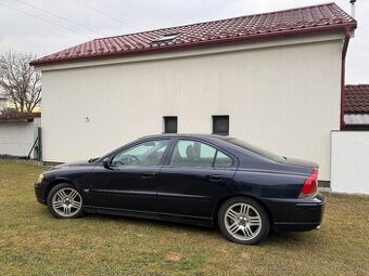 Volvo S60, 2.4 D5, 120 kW, 2005 – automat 🚗🔵