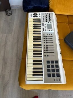 M-Audio Axiom air 49