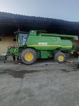 Predám kombajn John Deere