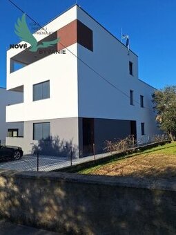 Na predaj novostavba - dvojpodlažný apartmán s výhľadom na m