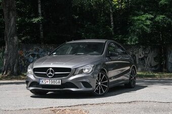 Mercedes-Benz CLA Kupé 180