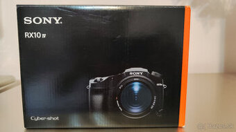 Sony RX10 IV – profi ultrazoom, 4K video