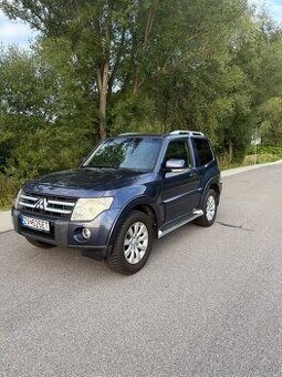 Predám MITSUBISHI PAJERO 3.2 Di-D