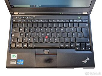 Thinkpad X230, i3, 8GB RAM, SSD