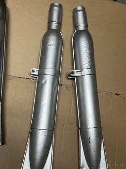 Prodám PATINOVÉ VÝFUKY PERÁK,SADA - 2KS