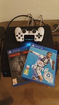 Playstation 4 Slim