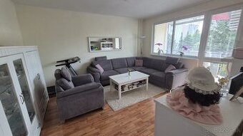 4-izbový byt s lodžiou v centre Dubnice