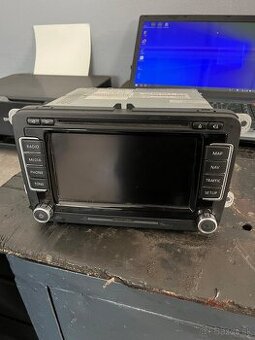 Predám rádio VW RNS 510 + PIN. Plne funkčné