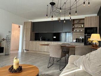 Veľmi pekný a priestranný 2 izb. byt vo výbornej lokalite