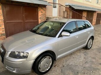 Audi A3 1.6 benzin 75kw 5-st. Manuál
