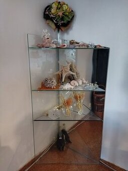 Zrkadlovo sklenená polica rohová