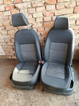Sedačky Škoda Octavia II facelift