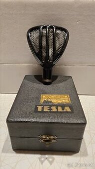 Tesla mikrofony