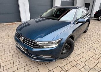 Volkswagen Passat Variant 2.0 TDi Business nafta manuál