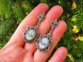 Ponúkam krásne dámske strieborné náušnice osádzané markazitm