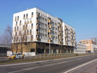 Garážové státie v novostavbe PANÓNKA