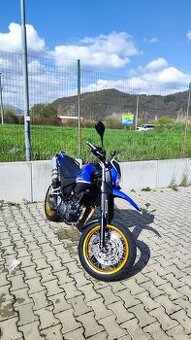 Yamaha XT660X