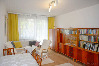 Predaj - 3 izbový byt - Zlaté Moravce