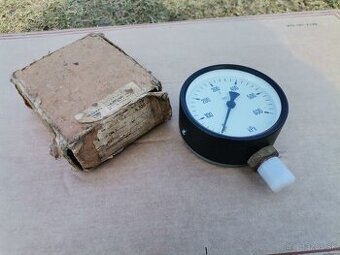 Manometer nový