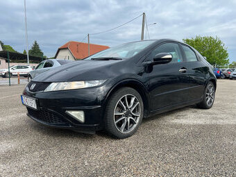 Honda Civic 1.8 V-Tec benzín, 103kW, MT/6, rok:12.2011.