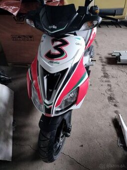 Aprillia SR 50 Racing Lc