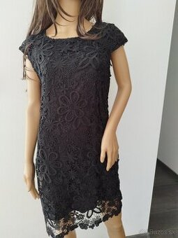 Elegantné čierne šaty. L/40