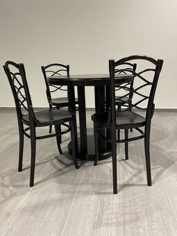 Stôl architekt Otto Prutscher výrobca Thonet