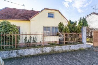 PREDAJ RODINNÉHO DOMU v lukratívnej časti Trnavy - centrum