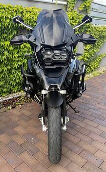 BMW R1250GS