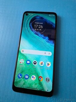 Moto G8 - 1