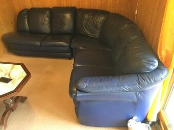 Kožená rohová modrá sedačka