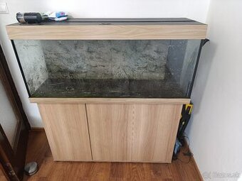 Akvárium JUWEL 240 L