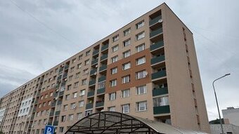 3 izbový byt na prenájom v Brezne blízko centra