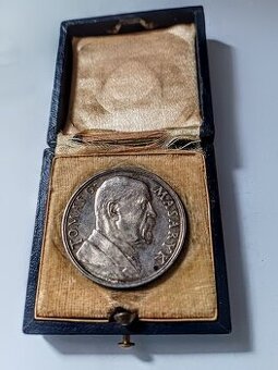 MEDAILE T,G,MASARYK 1935 VYROČNA STRIEBORNA.