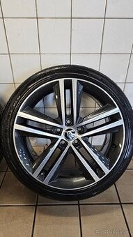 alu disky na Skoda 5x100 s pneu 215/40 R17