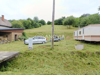 Pozemok na výstavbu a ako bonus mobilný dom v cene