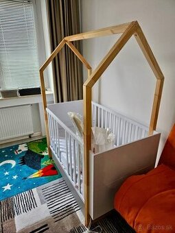Detská postieľka – domčekový dizajn + matrac