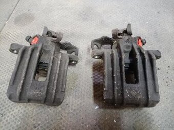 Zadné brzdové strmene golf 4, octavia 1, audi A3,Leon 1