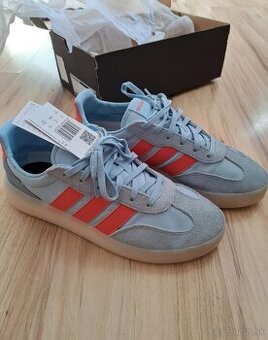Adidas 42