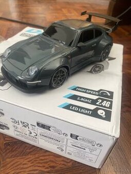 Autíčko na diaľkové ovládanie elektrické nové zabalené