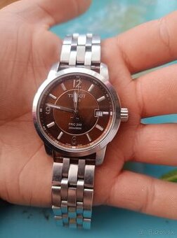 TISSOT / PRC200 - 200m/660ft.