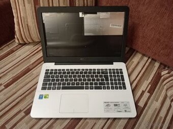 predám nefunkčný notebook Asus X555L