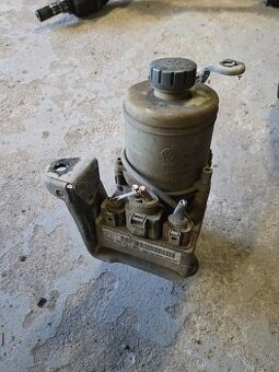 Servočerpadlo Fabia... Koyo