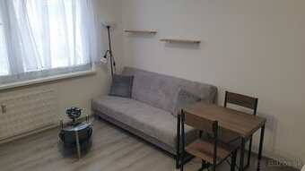 Prenájom garsónky Topolčany, energie, internet v cene nájmu