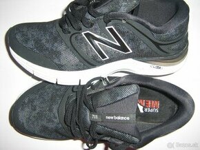 NEW BALANCE VEL. 37