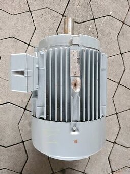Predám nový pätkový el.motor 5,5kW 960ot