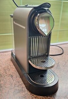 Nespresso citiz c110 + 2 nerezové kapsule